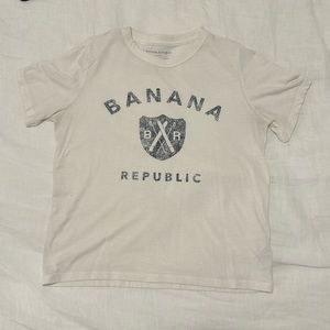 Banana Republic T-Shirt